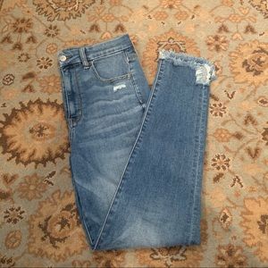 AE Curvy Super High Rise Jegging Crop